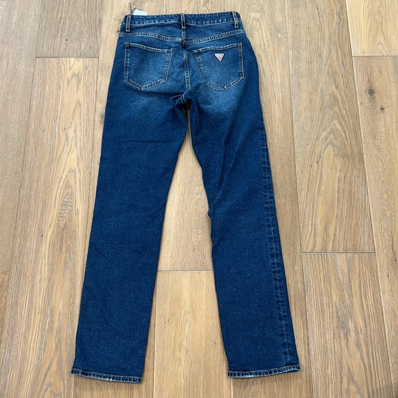 Guess Slim Straight High Rise 28 NWOT - Picture 8 of 9